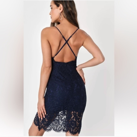 Lulu's Midnight Blue Flirting With Disater Lace Dress, Womens Medium NWT - Picture 3 of 8